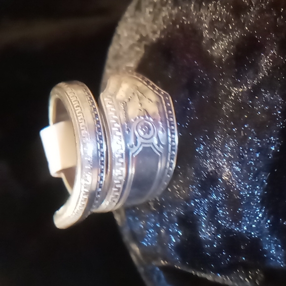 Hand Crafted Jewelry - Vintage spoon ring. sterling silver.